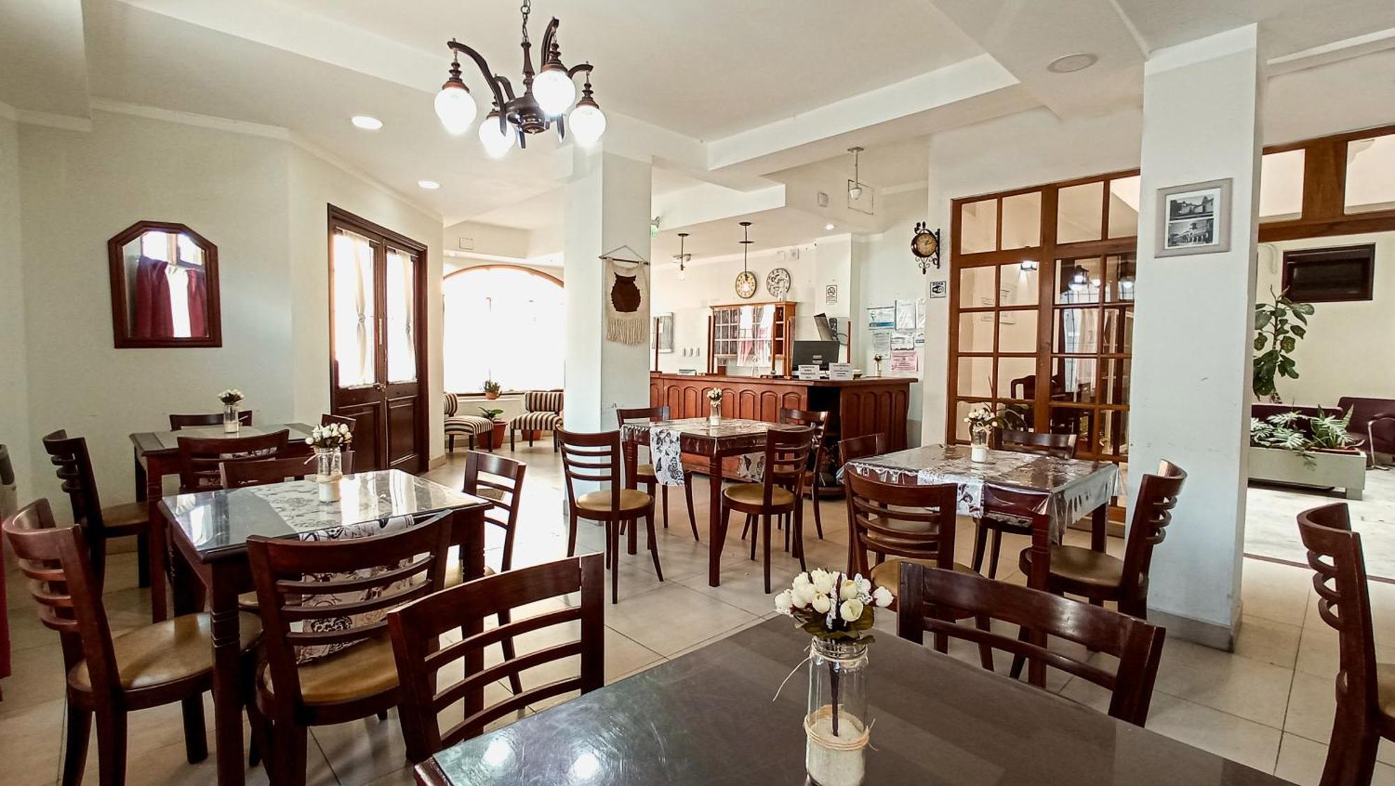 Alto Colonial Hotel